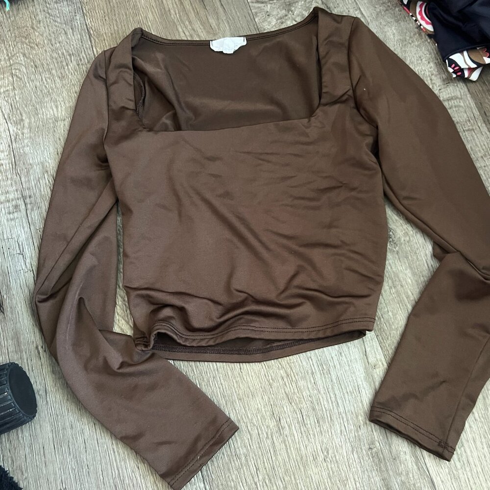 Live in the moment xs brown top